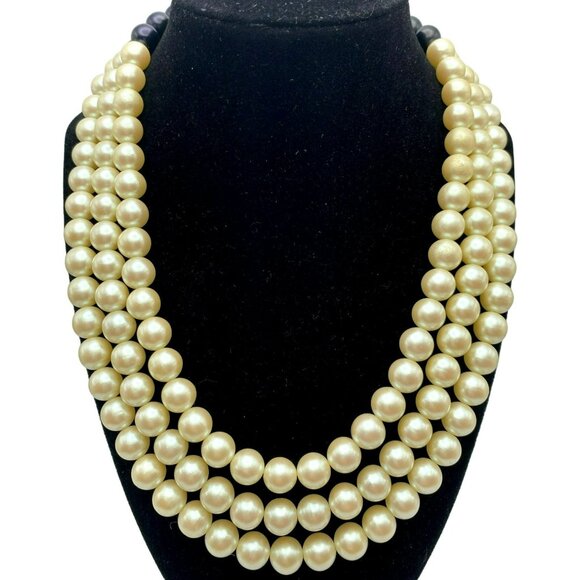 Vintage Givenchy Faux Pearl Black Bead Rhinestone Necklace Art Deco Style Clasp - Picture 4 of 10